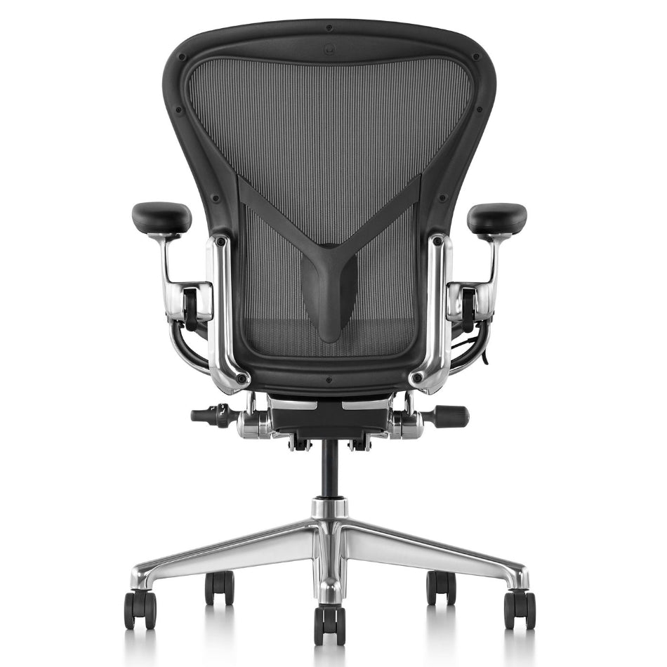 Herman Miller Aeron Remastered gepolijst aluminium gereviseerd