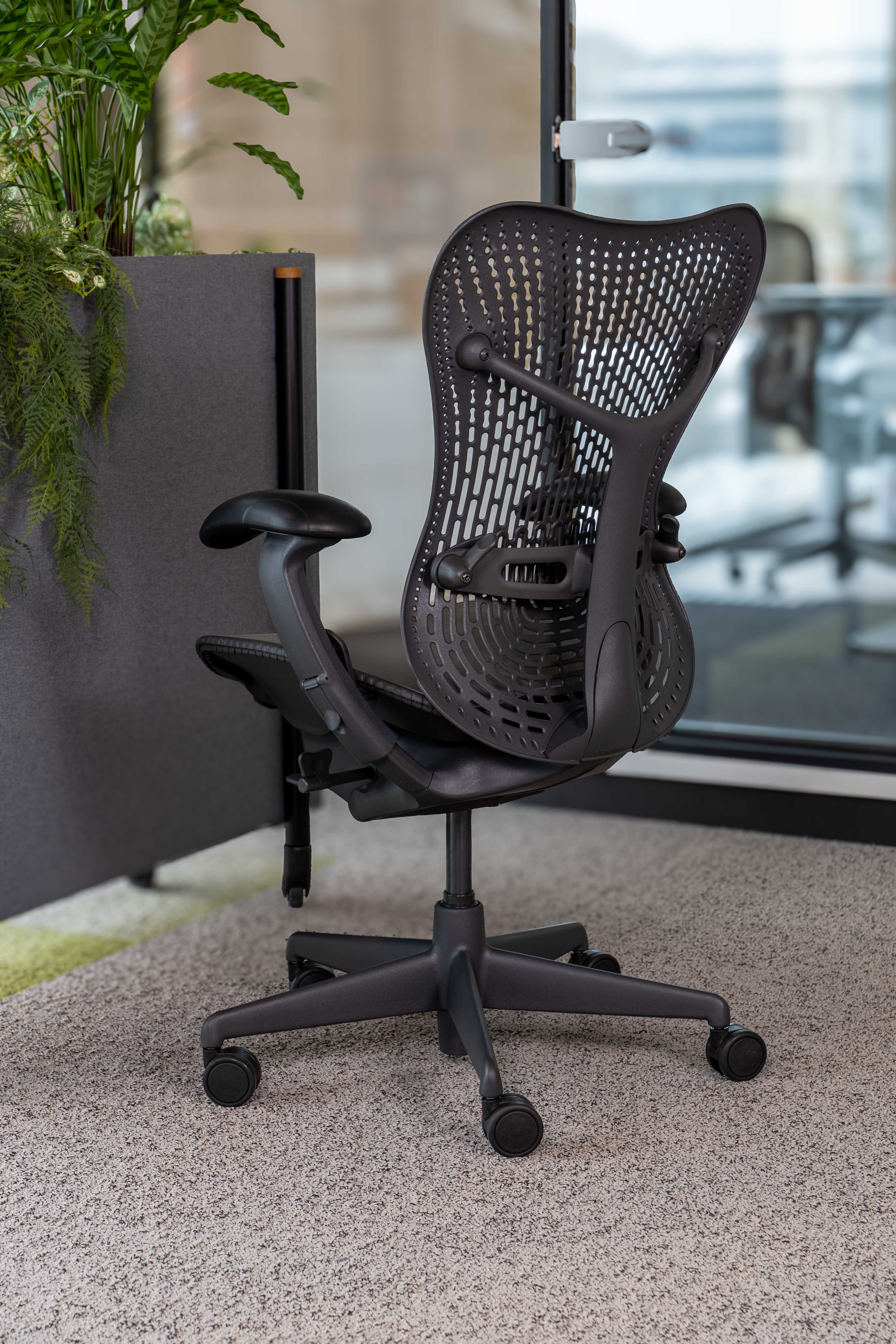 Refurbished Herman Miller Mirra 1 Graphite