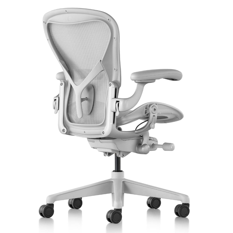 Herman Miller Aeron Remastered Mineral Gerenoveerd