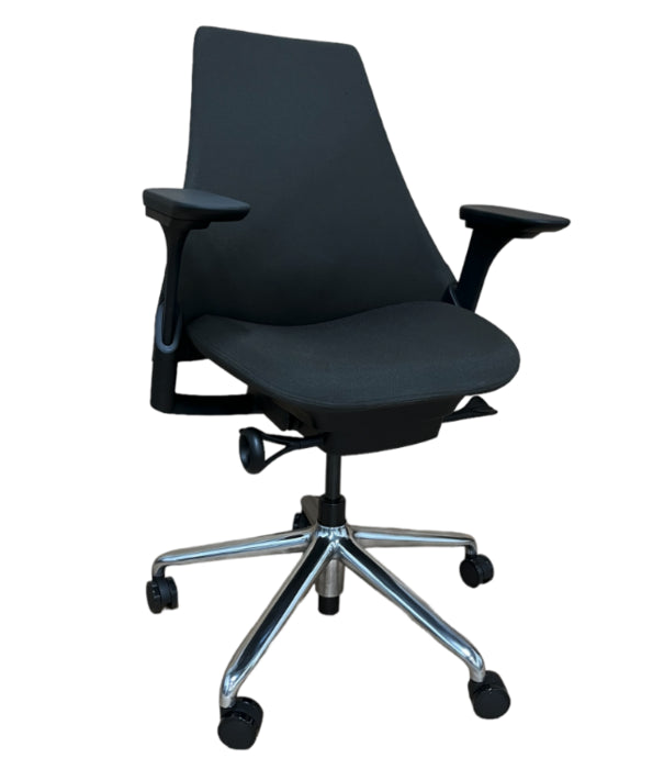 Gereviseerde Herman Miller Sayl met volledige opties
