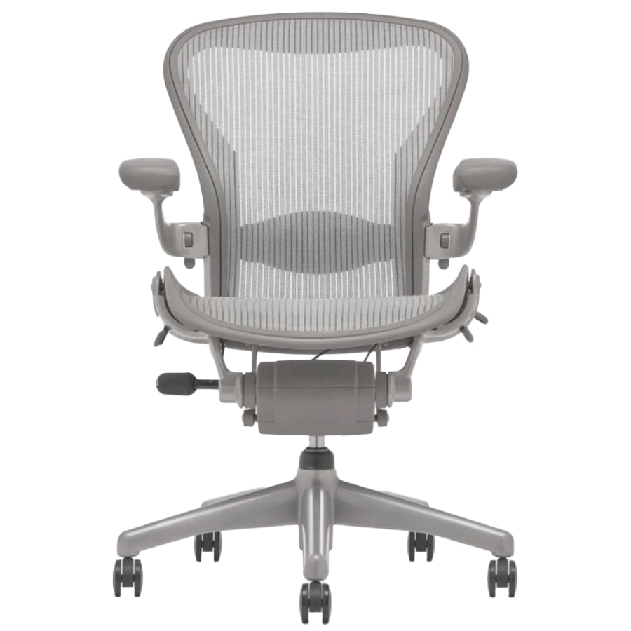 Gereviseerde Herman Miller Aeron-stoel Classic (titanium)